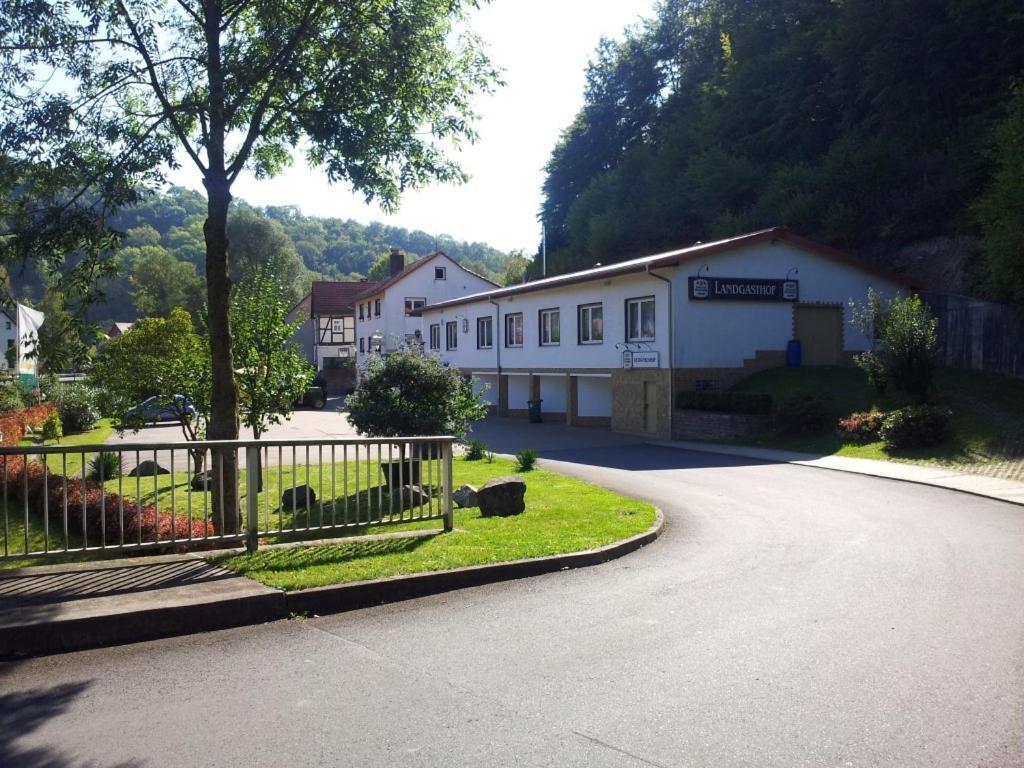 Landgasthof Zum Heiligenberg Sontra Exterior foto